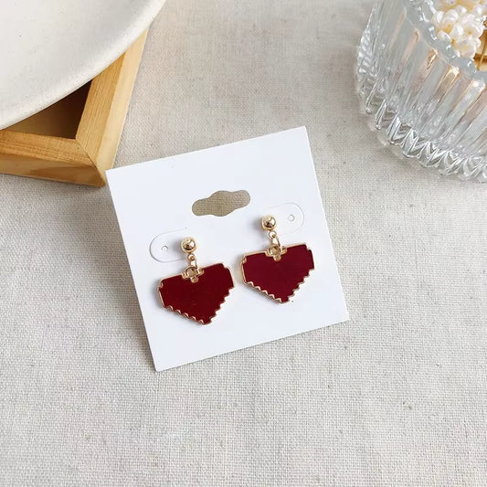 Simple Enamel Red Heart Drop Earrings for Women Female Multiple Love Heart Shaped Metal Statement Dangle Earrings Party Jewelry